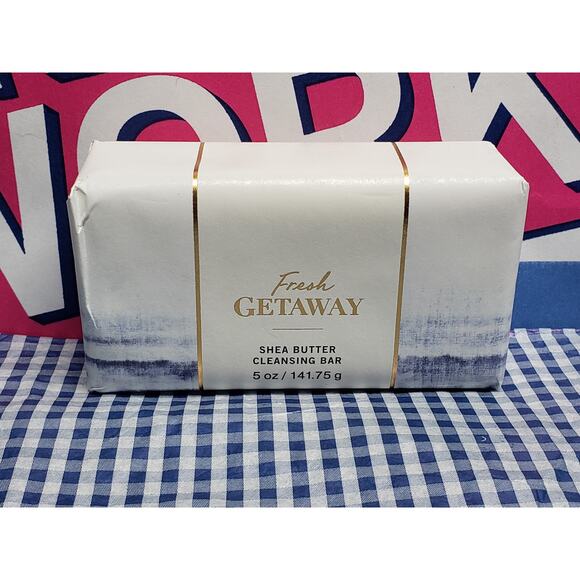 BBW Fresh Getaway Shea Butter Cleansing Bar Soap - Picture 1 of 2